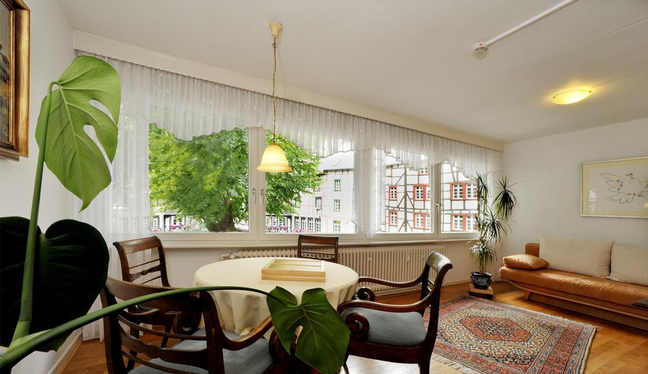 Hotel Flosdorff - Appartements Monschau Esterno foto